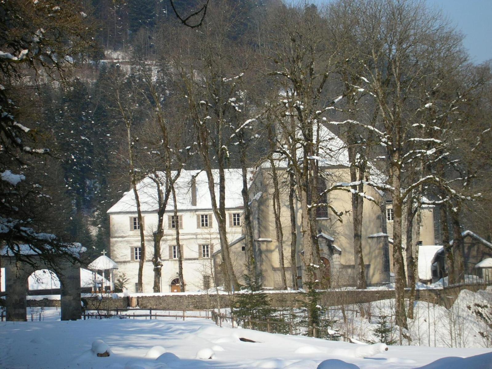 Monastere Du Val De Consolation Hotel Екстериор снимка
